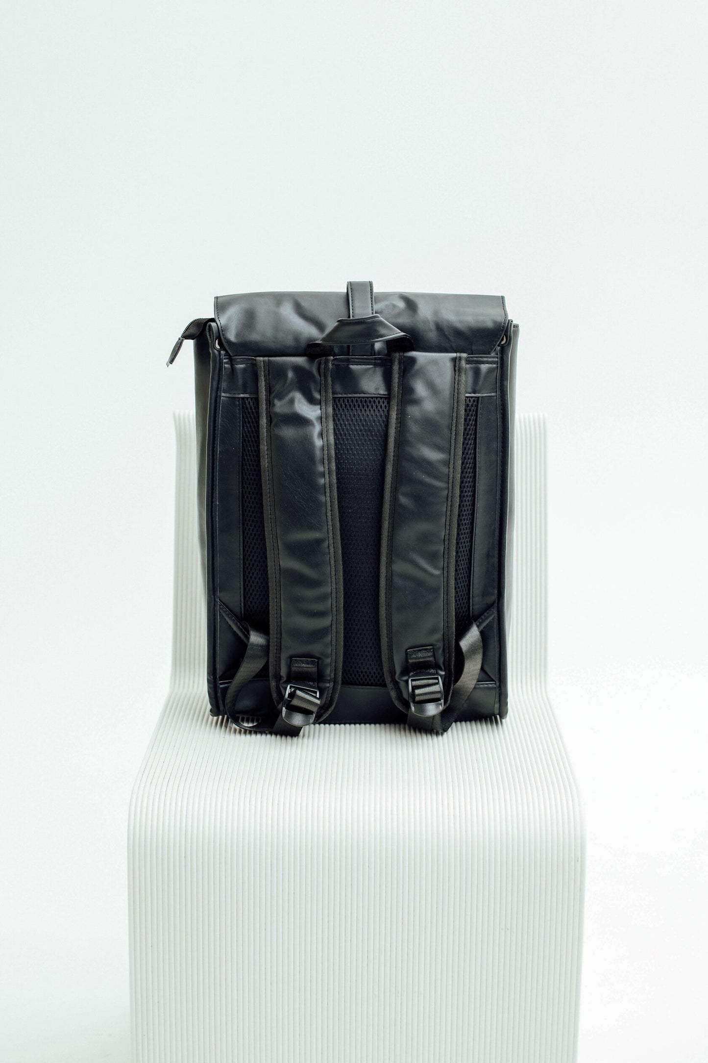 Velto Black